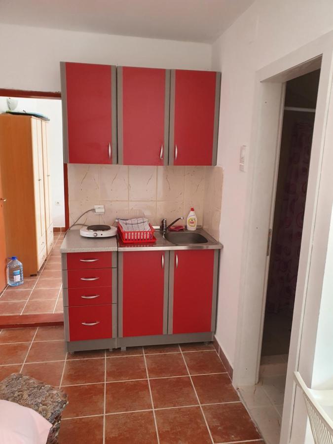 Apartmani Nar Sutomore Buitenkant foto