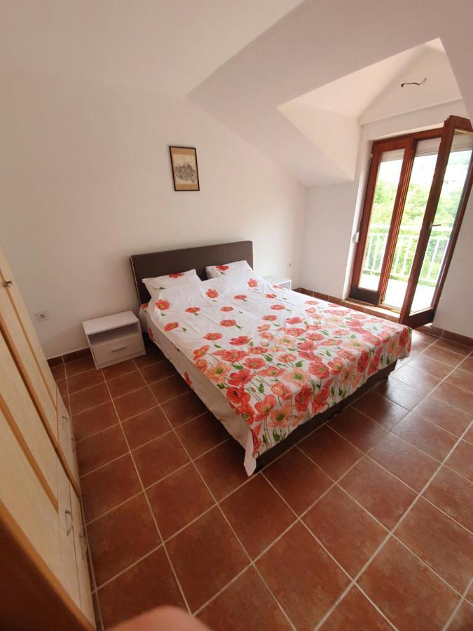 Apartmani Nar Sutomore Buitenkant foto